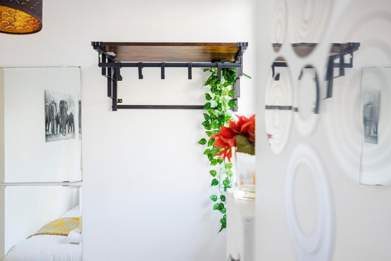 2 Bed Apartment Londen Buitenkant foto